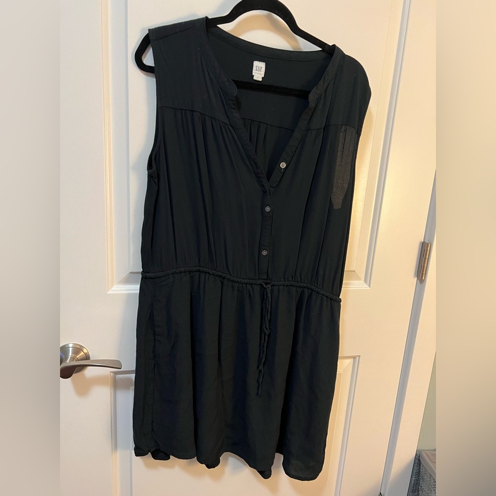GAP | Black Drawstring Button Up Dress